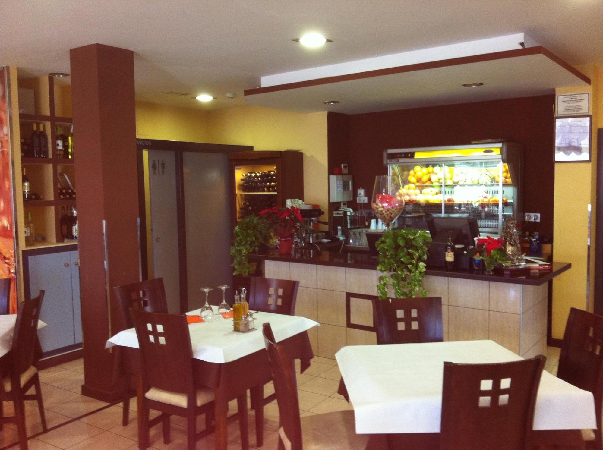 Hotel El Cruce Moraleda Moraleda De Zafayona Extérieur photo