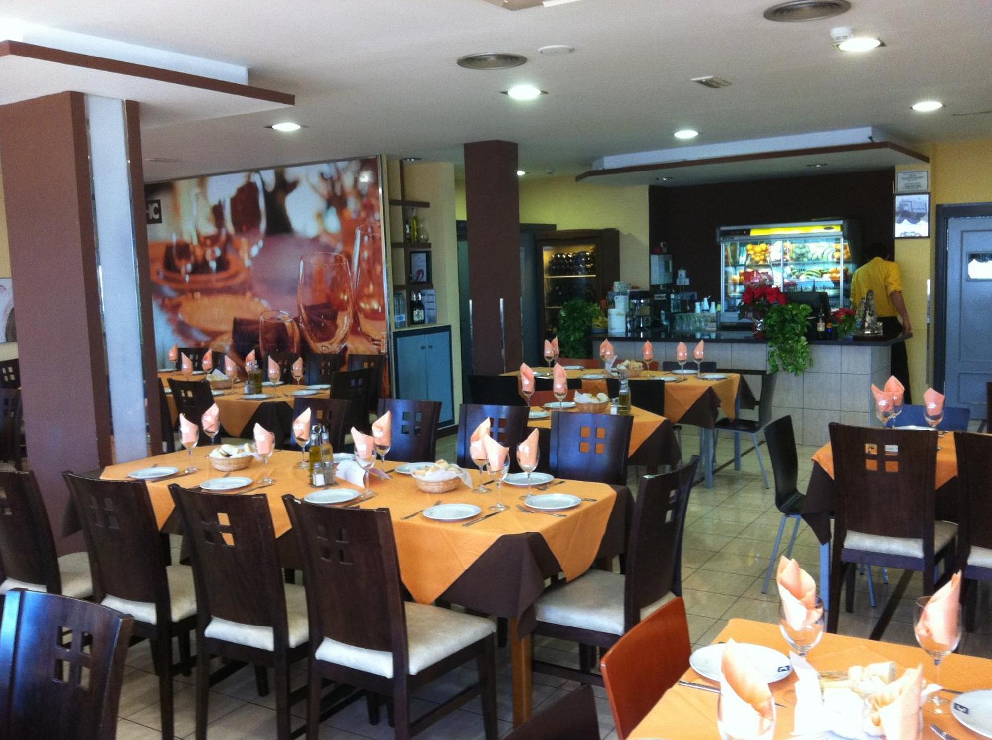 Hotel El Cruce Moraleda Moraleda De Zafayona Extérieur photo