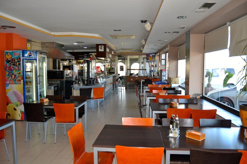 Hotel El Cruce Moraleda Moraleda De Zafayona Extérieur photo