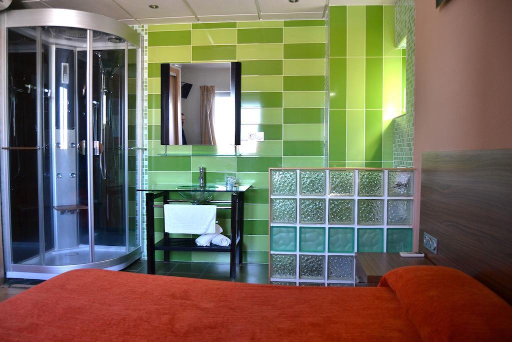 Hotel El Cruce Moraleda Moraleda De Zafayona Extérieur photo